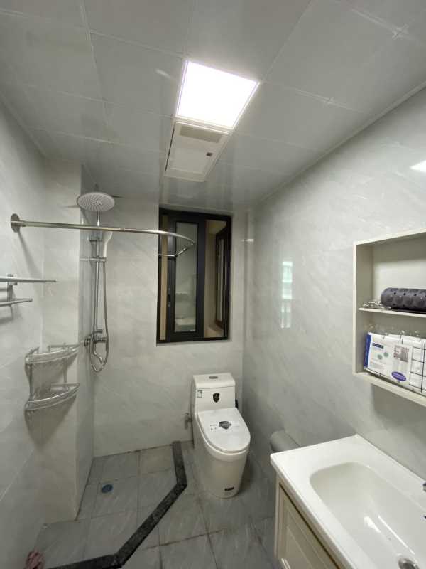 ��ɽ��̨Է�߲�