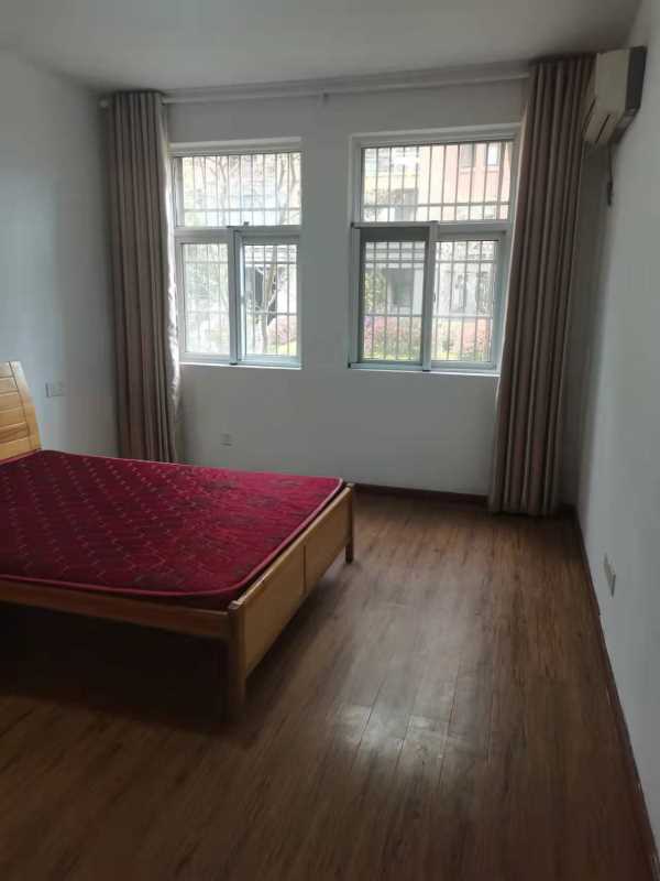 �½��˼Ҷ��סլ